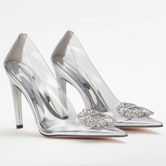 GOOD AMERICAN CINDER-F*CKING-RELLA JEWELED CLEAR PUMP NWOB - Picture 6 of 17